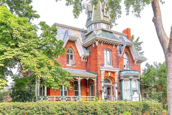 Hochelaga Inn (Kingston)